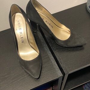 Anne Klein Black Suede Heels